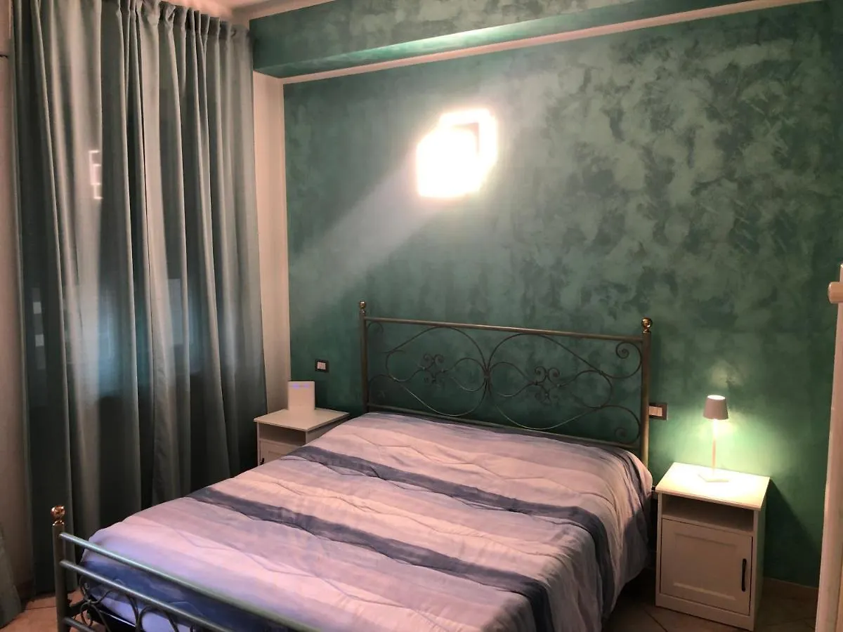 Castello Centro Storico Hotel Lazise 0*,  Italy
